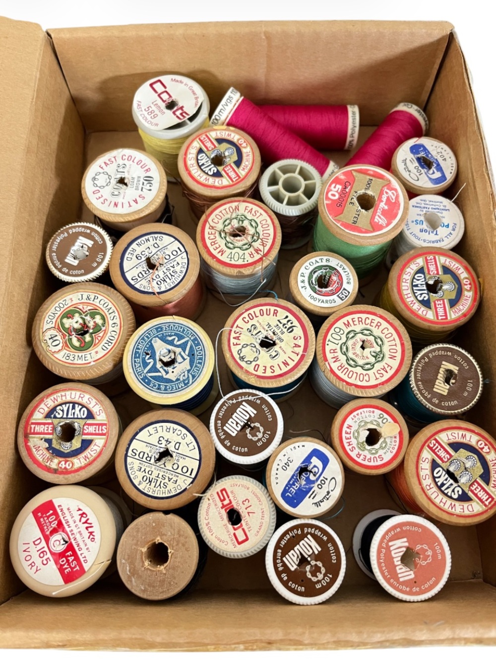 Vintage Lot of 31 Spools of Thread